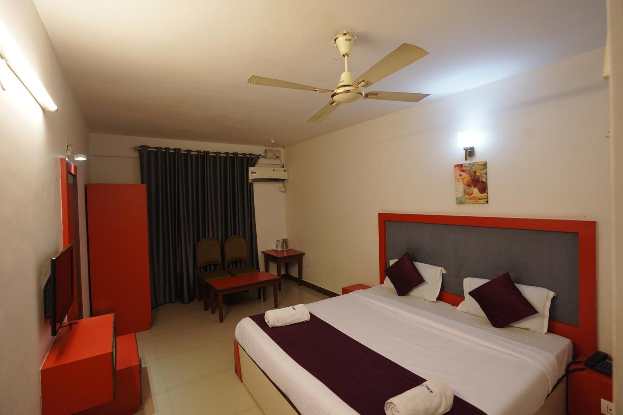 Luciya International Mysore Exterior foto